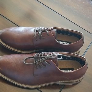 Steve Madden Gallop dress shoes